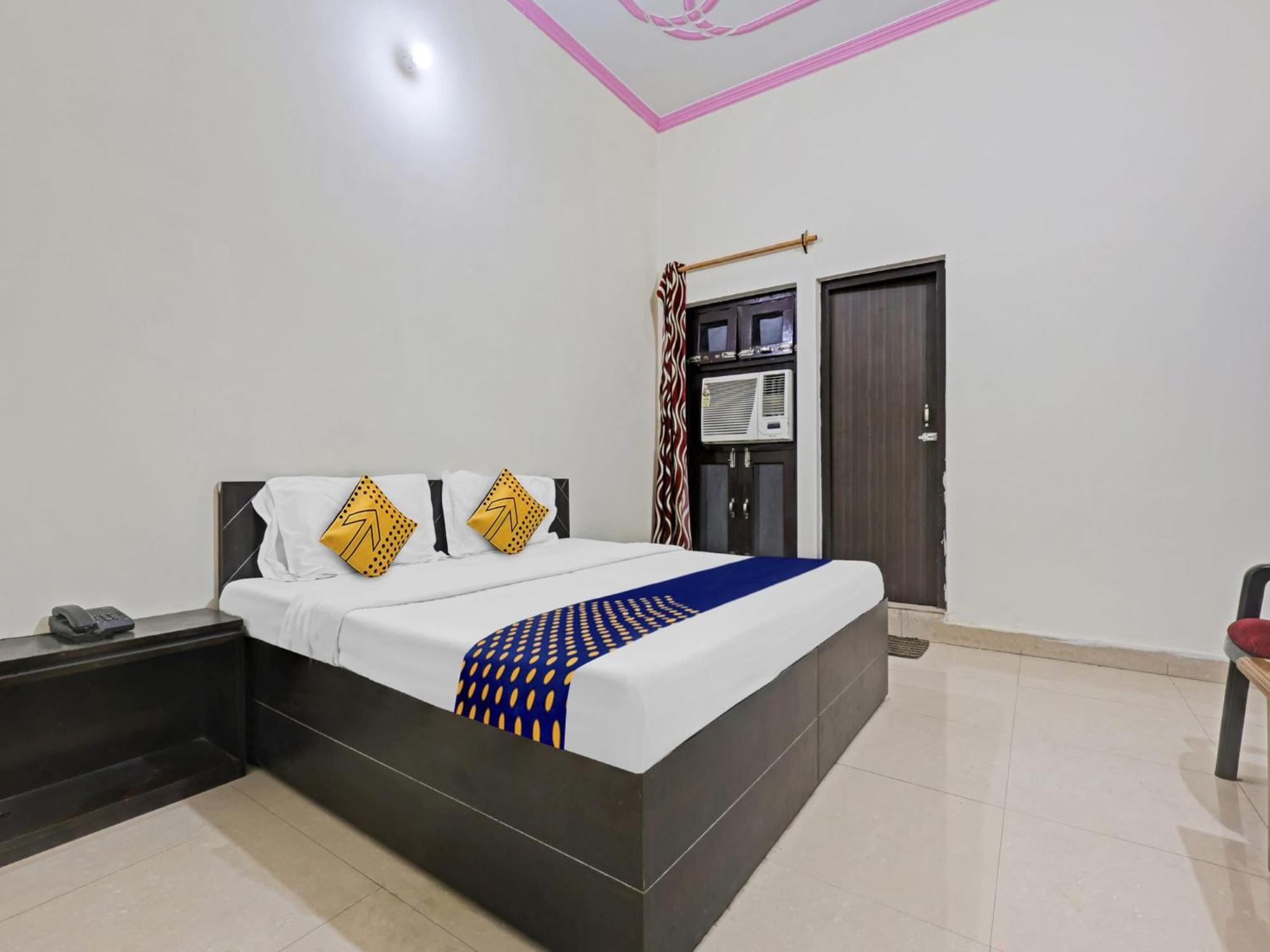 Spot On 81167 Hotel Asdr Rudrapur エクステリア 写真