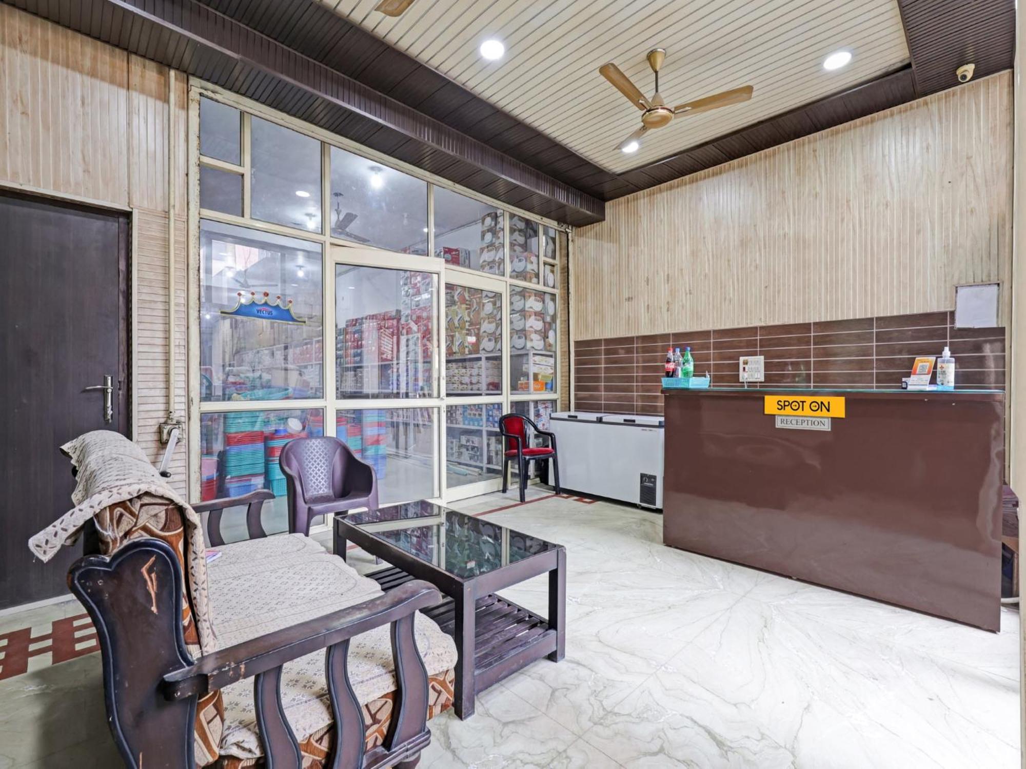 Spot On 81167 Hotel Asdr Rudrapur エクステリア 写真