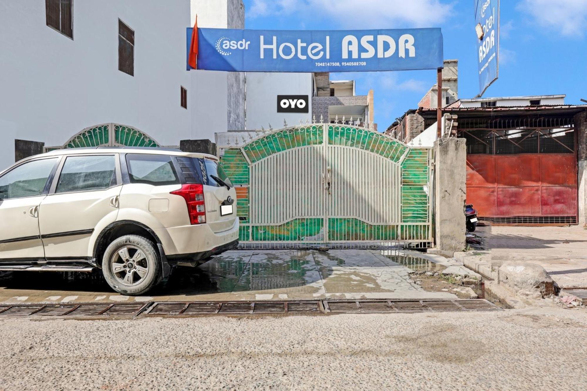 Spot On 81167 Hotel Asdr Rudrapur エクステリア 写真